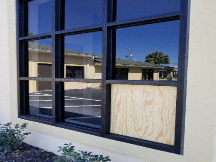 Commercial Window Repair - Storefront Window Glass Replacement
